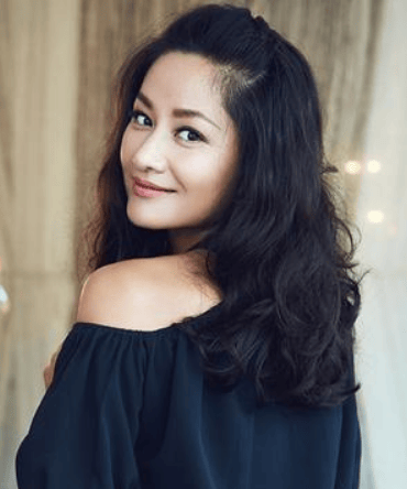 瞿颖凭《热烈欢迎》事业回春 2025年访谈自曝婚姻生活幸福美满