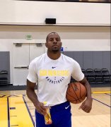 勇士伊戈达拉为什么叫小AI、李文、一哥，他和格林长的很像对比照