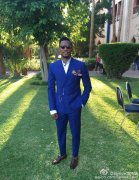 埃托奥现在在哪里踢球，埃托奥为什么叫猎豹？