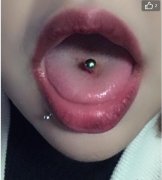 舌头上打舌钉有什么用，不会影响到吃饭吗？